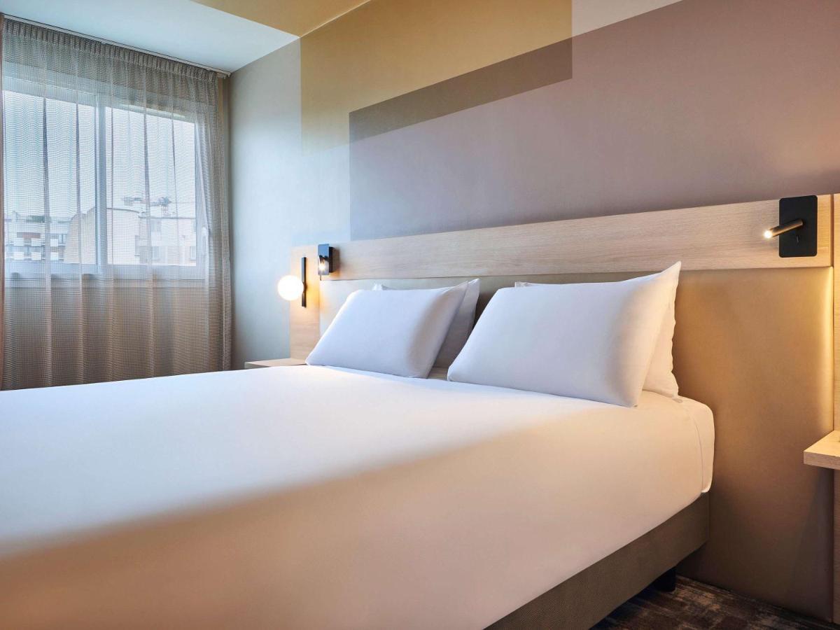 Mercure 15 Porte De Versailles Hotel Parigi